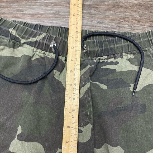 Men Camo Print Pocket Side Pants size XL - Picture 6 of 9